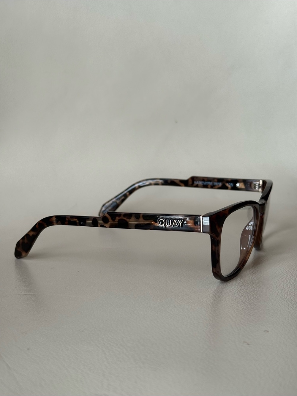 quay tortoiseshell hardwire mini blue light glasses - Picture 3 of 12